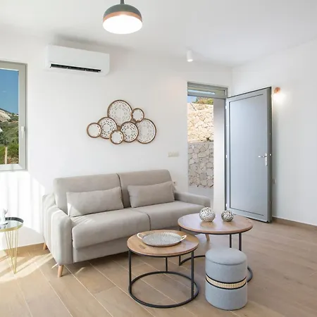 Armiriki-private Sea Access