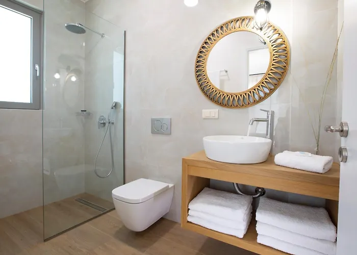 Armiriki-private Sea Access Villa *