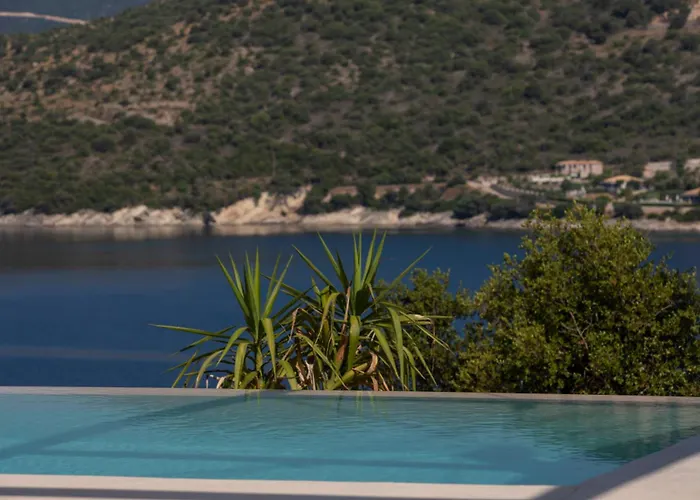 Villa Armiriki-private Sea Access