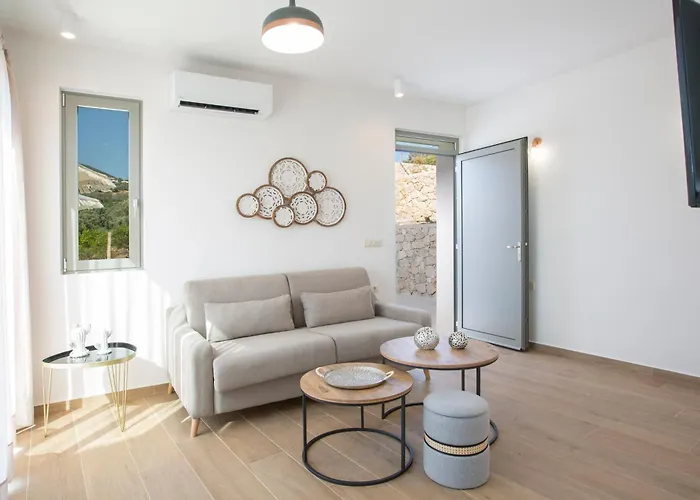 Armiriki-private Sea Access